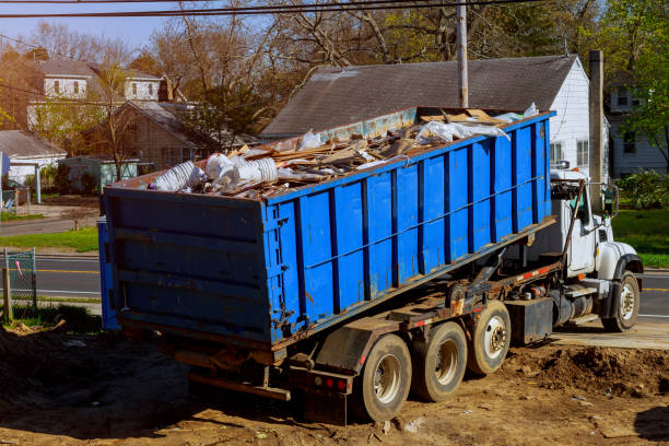 Best Yard Waste Removal  in Elkhart, IN